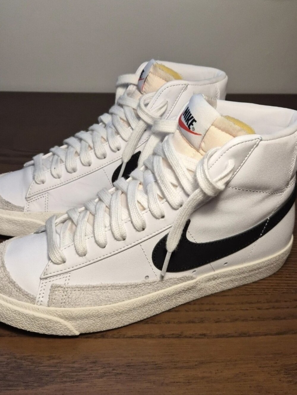 Nike Blazer Mid 77 Vintage 'White Black' Leather Mid Size M 7/W 8.5 BQ6806-100